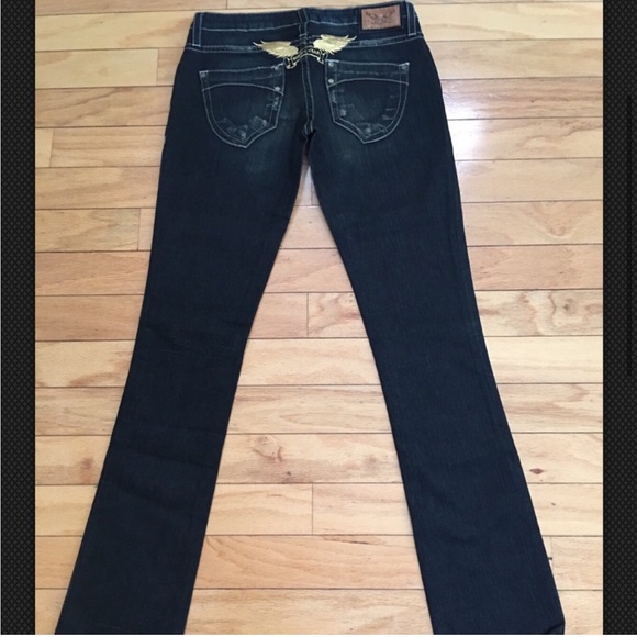 Real ♥️100% Authentic Robin's Jean on Clarence♥️ - Picture 4 of 9